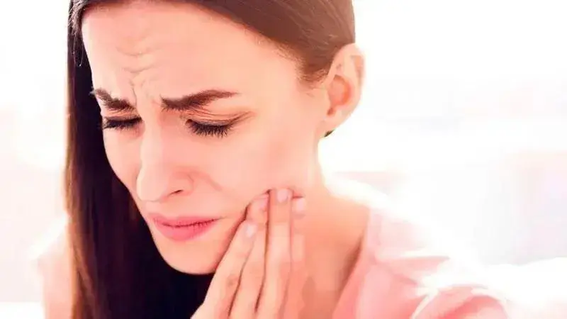 Maneiras Eficazes para Aliviar a Dor de Dente em Casa